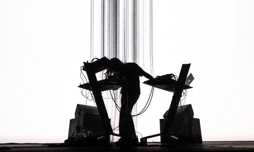 Rival Consoles Live A/V